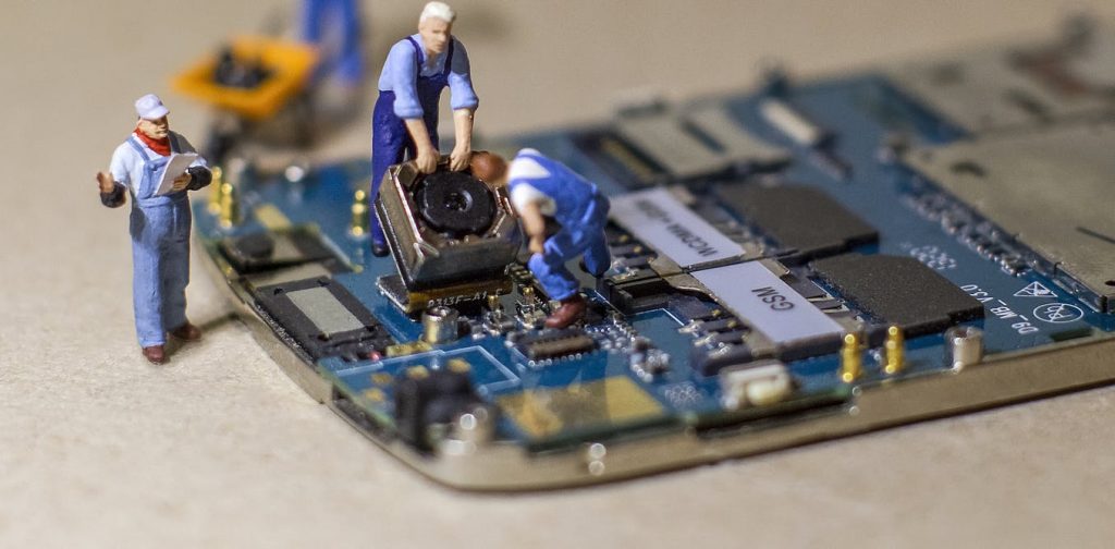 Advantages Of Letting Your Kids Play Electronic Games