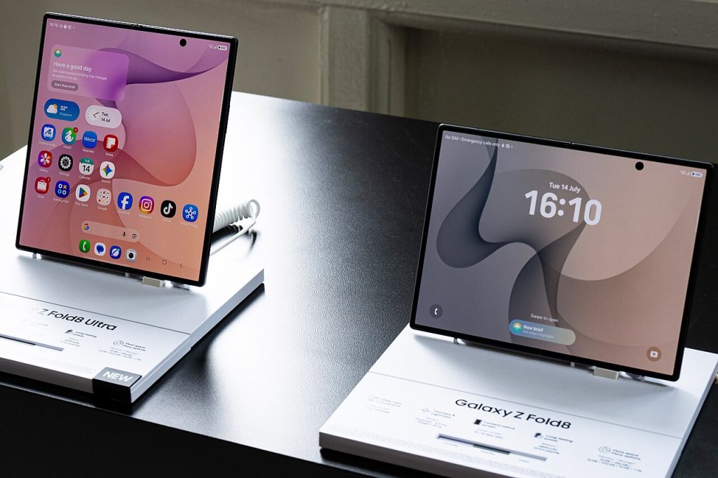 Galaxy Z Fold 8: Best Proven Success Amid iPhone Duo